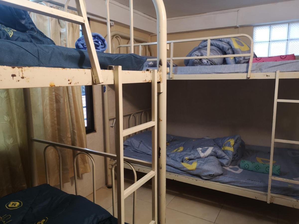Peri Evi Hostel Phnom Penh Bassac Lane Dış mekan fotoğraf