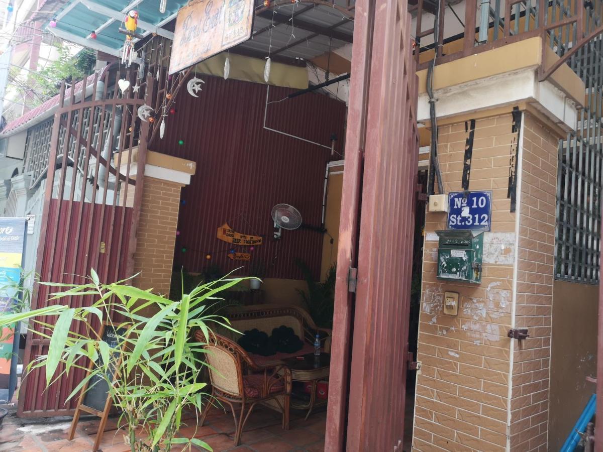 Peri Evi Hostel Phnom Penh Bassac Lane Dış mekan fotoğraf