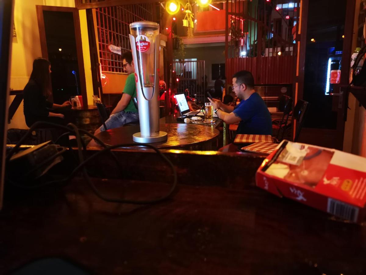 Peri Evi Hostel Phnom Penh Bassac Lane Dış mekan fotoğraf