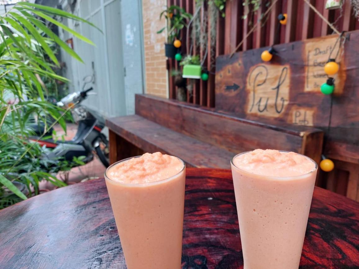 Peri Evi Hostel Phnom Penh Bassac Lane Dış mekan fotoğraf