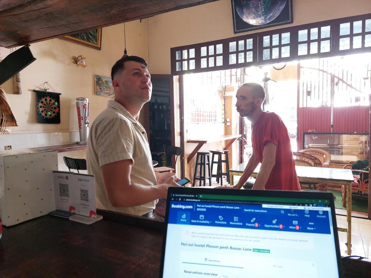 Peri Evi Hostel Phnom Penh Bassac Lane Dış mekan fotoğraf