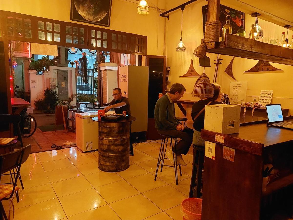 Peri Evi Hostel Phnom Penh Bassac Lane Dış mekan fotoğraf