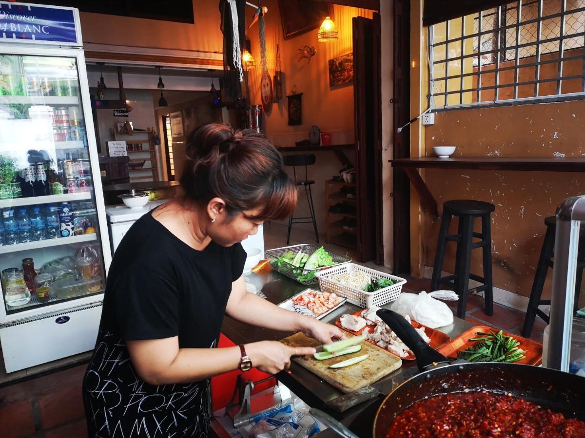 Peri Evi Hostel Phnom Penh Bassac Lane Dış mekan fotoğraf